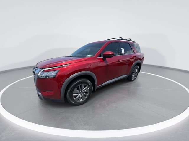 Used 2022 Red Nissan SV image 4