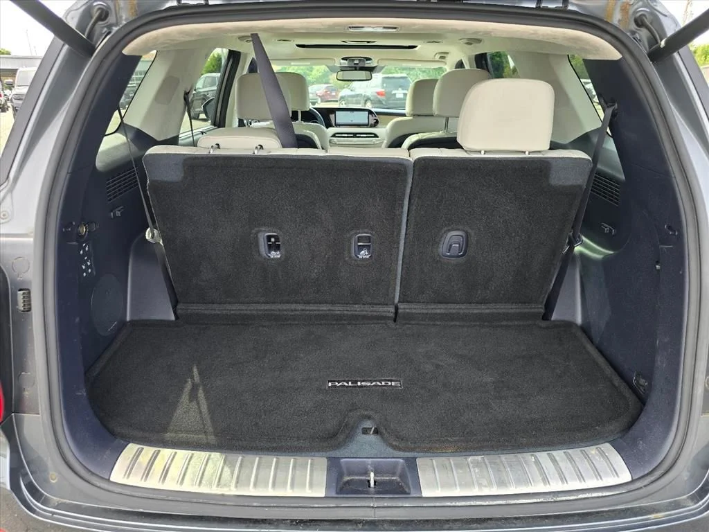 Used 2022 Gray Hyundai Calligraphy image 26
