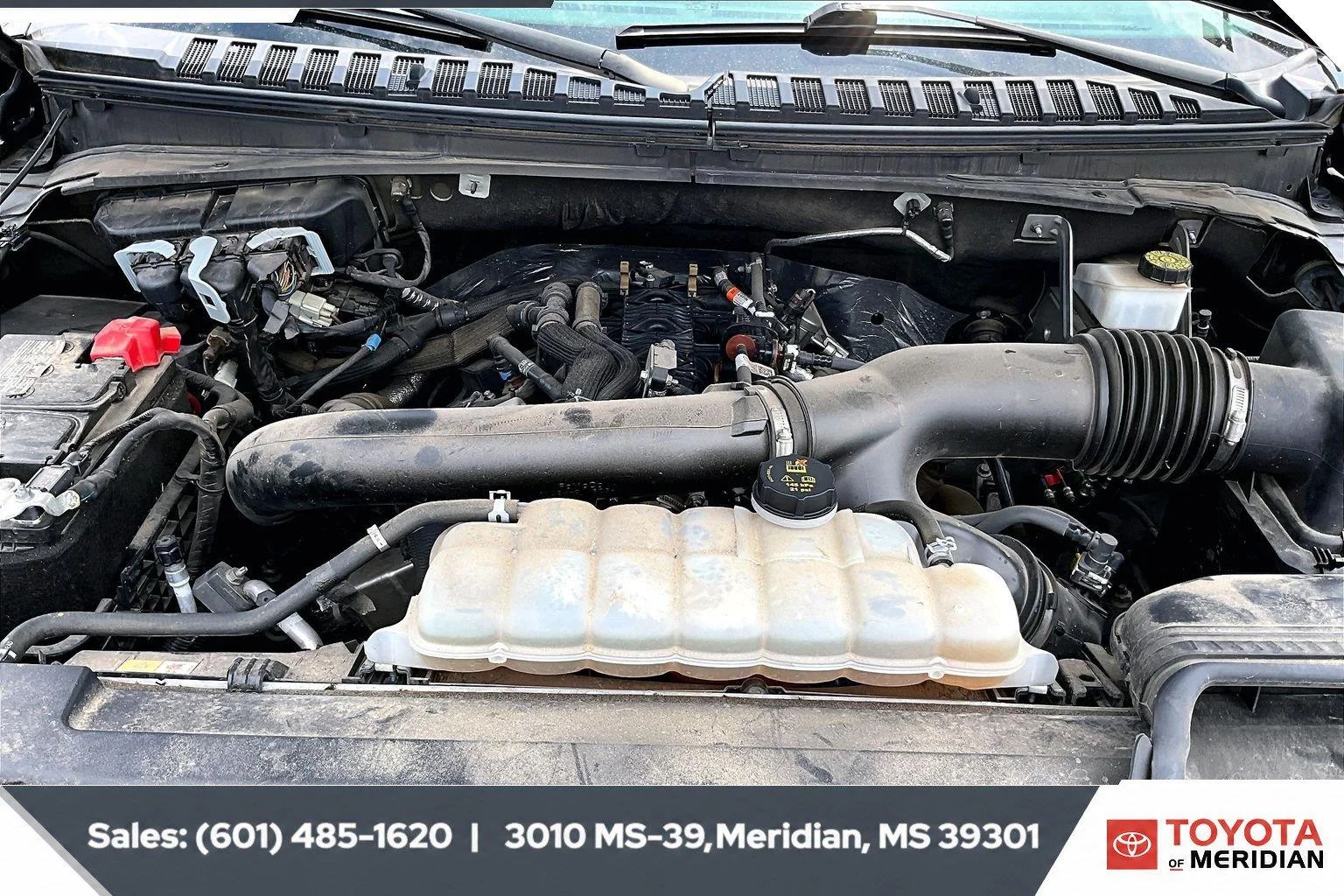 Used 2024 Dark Matter Gray Ford Limited image 8