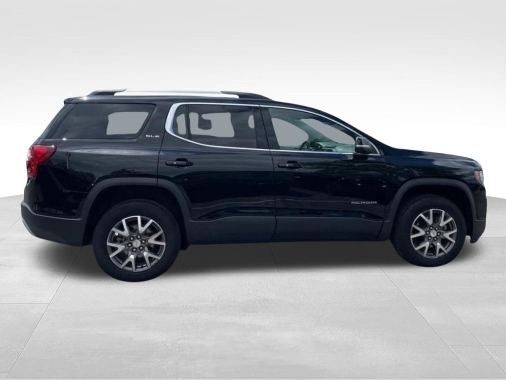 Used 2023 Black GMC SLE image 6