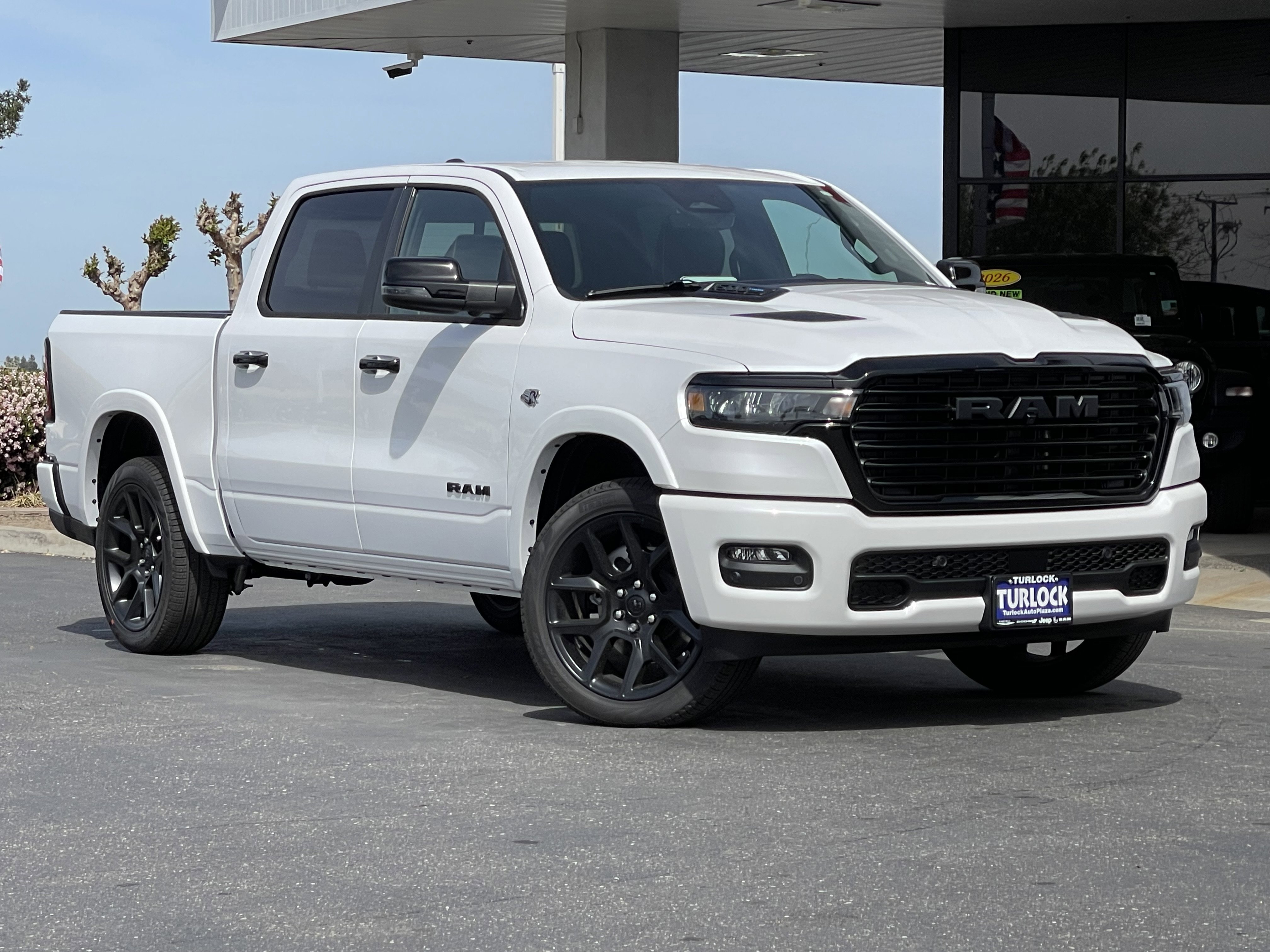 New 2026 Ivory White Tri-Coat Pearl-Coat Exterior Paint RAM Laramie image 2