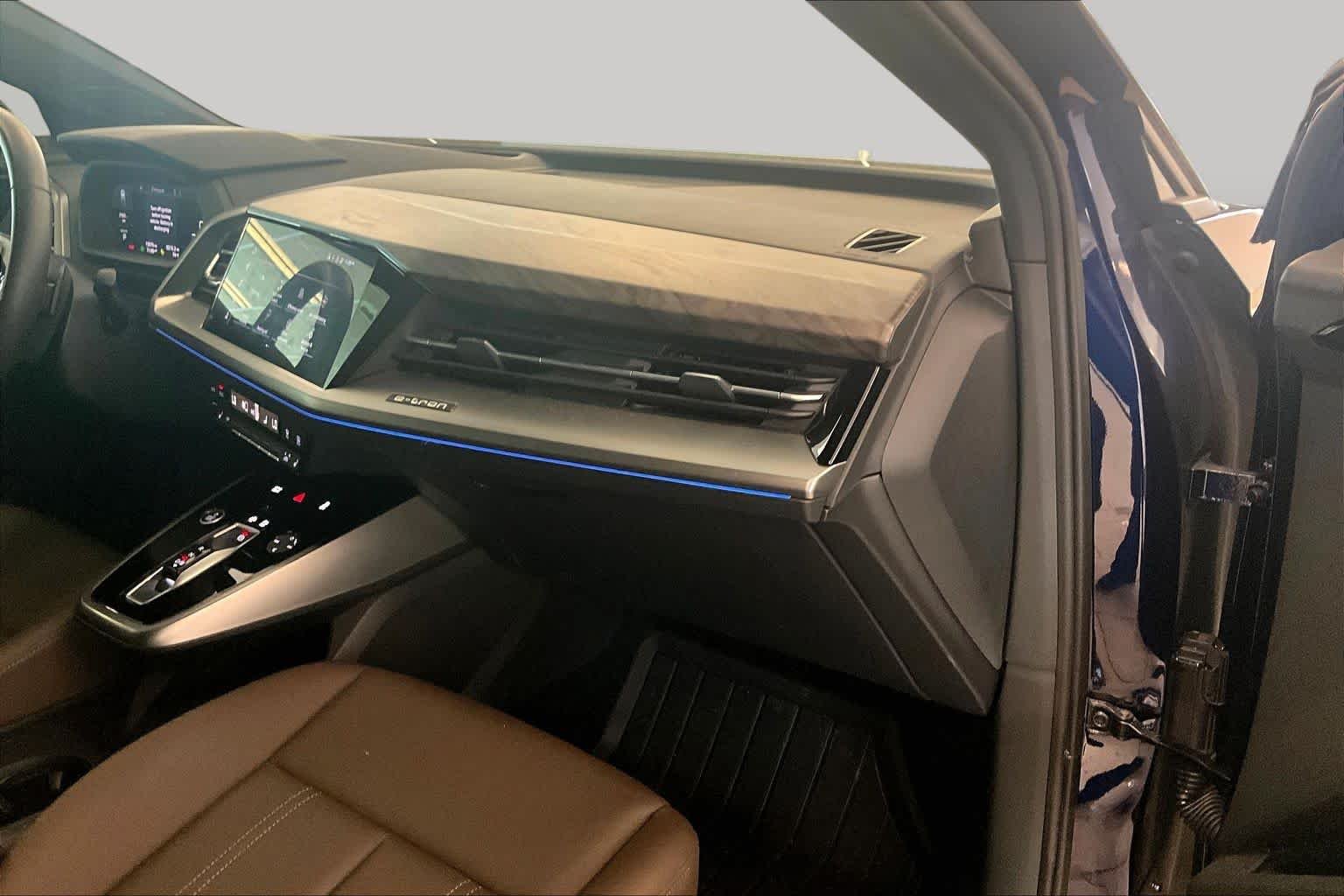 Used 2022 Navarra Blue Metallic Audi Prestige image 17