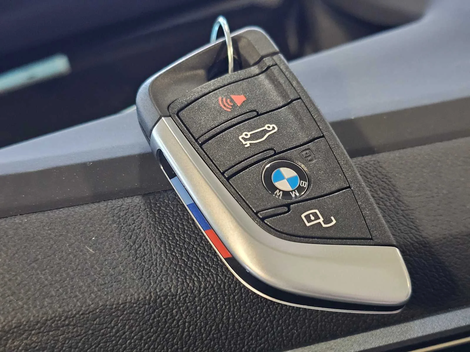 New 2026 Alpine White BMW 230i xDrive image 24