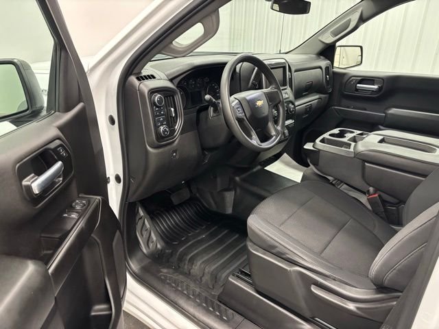 Used 2020 White Chevrolet WT image 9