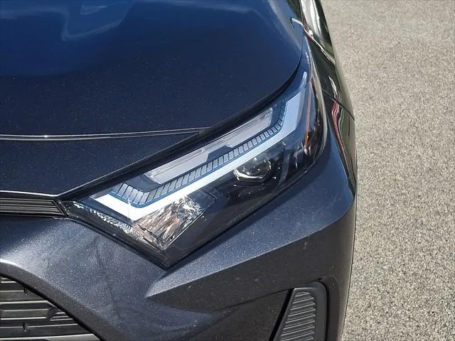Certified Used 2025 MAGNETIC GRAY MET. Toyota  image 10