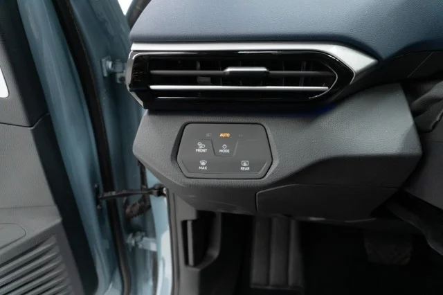 2025 Volkswagen ID.4 PRO S - Photo 29