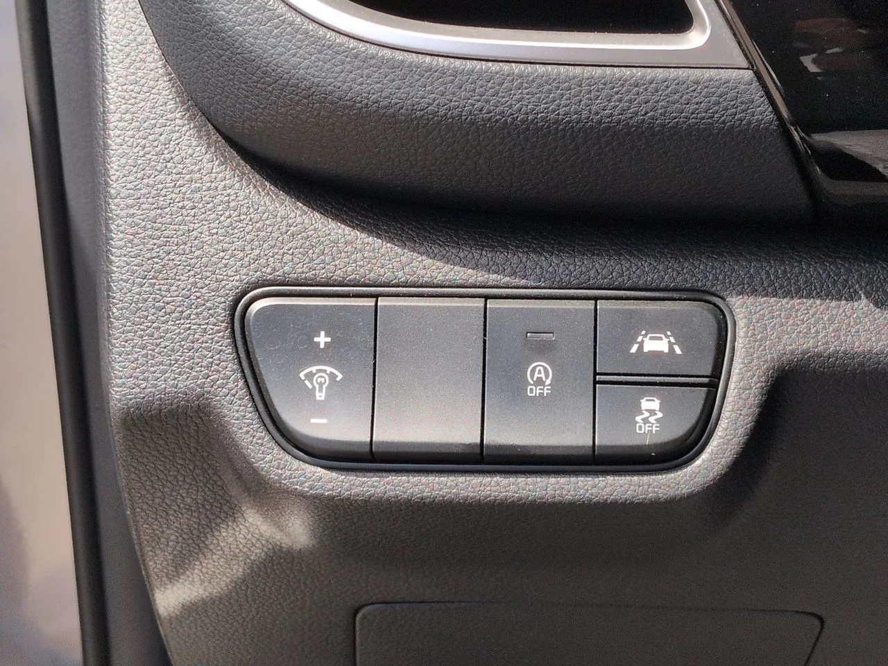 Certified Used 2022 Gravity Gray Kia EX image 18