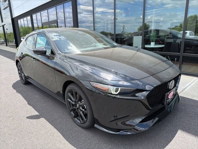 2026 Mazda CX-3 Premium Plus 2.5 AT 5-Door SKYACTIV AWD's photo