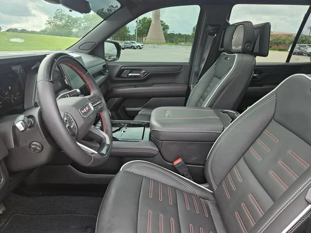 Used 2026 Midnight Pine GMC AT4 Ultimate image 9