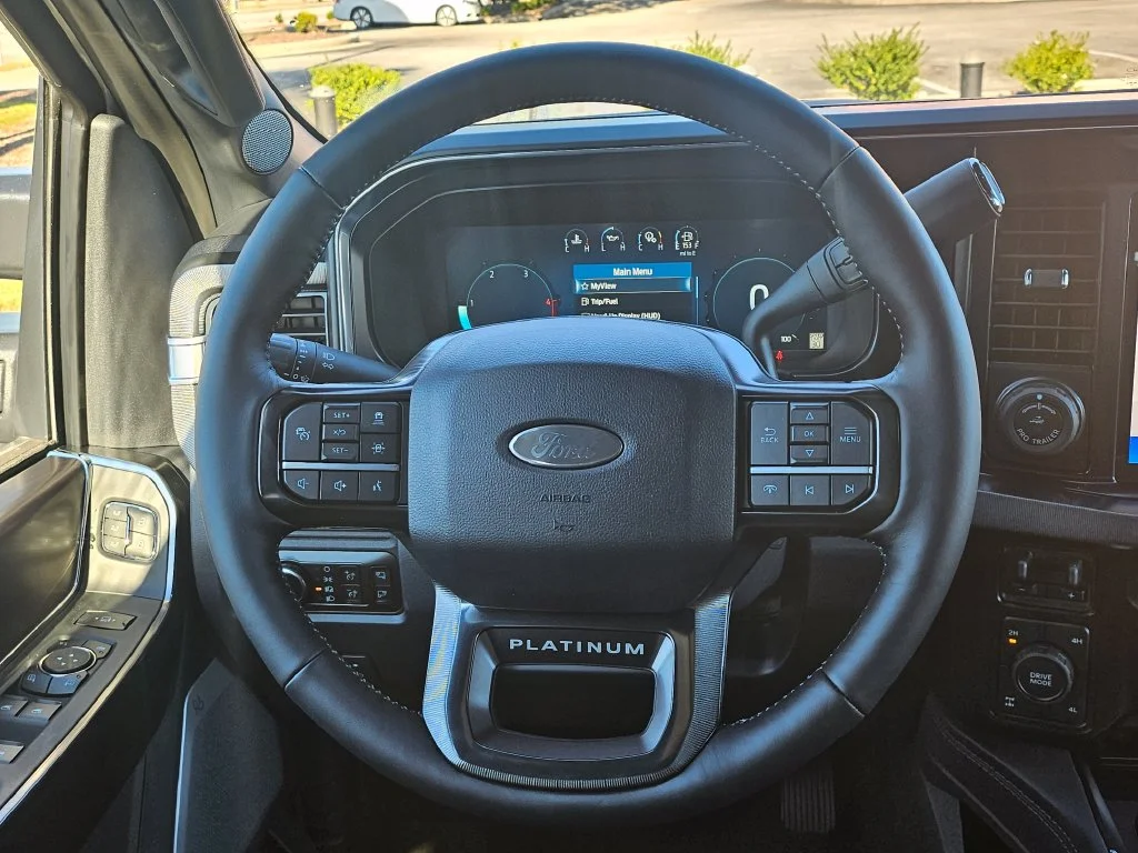 New 2027 White Ford Platinum image 7
