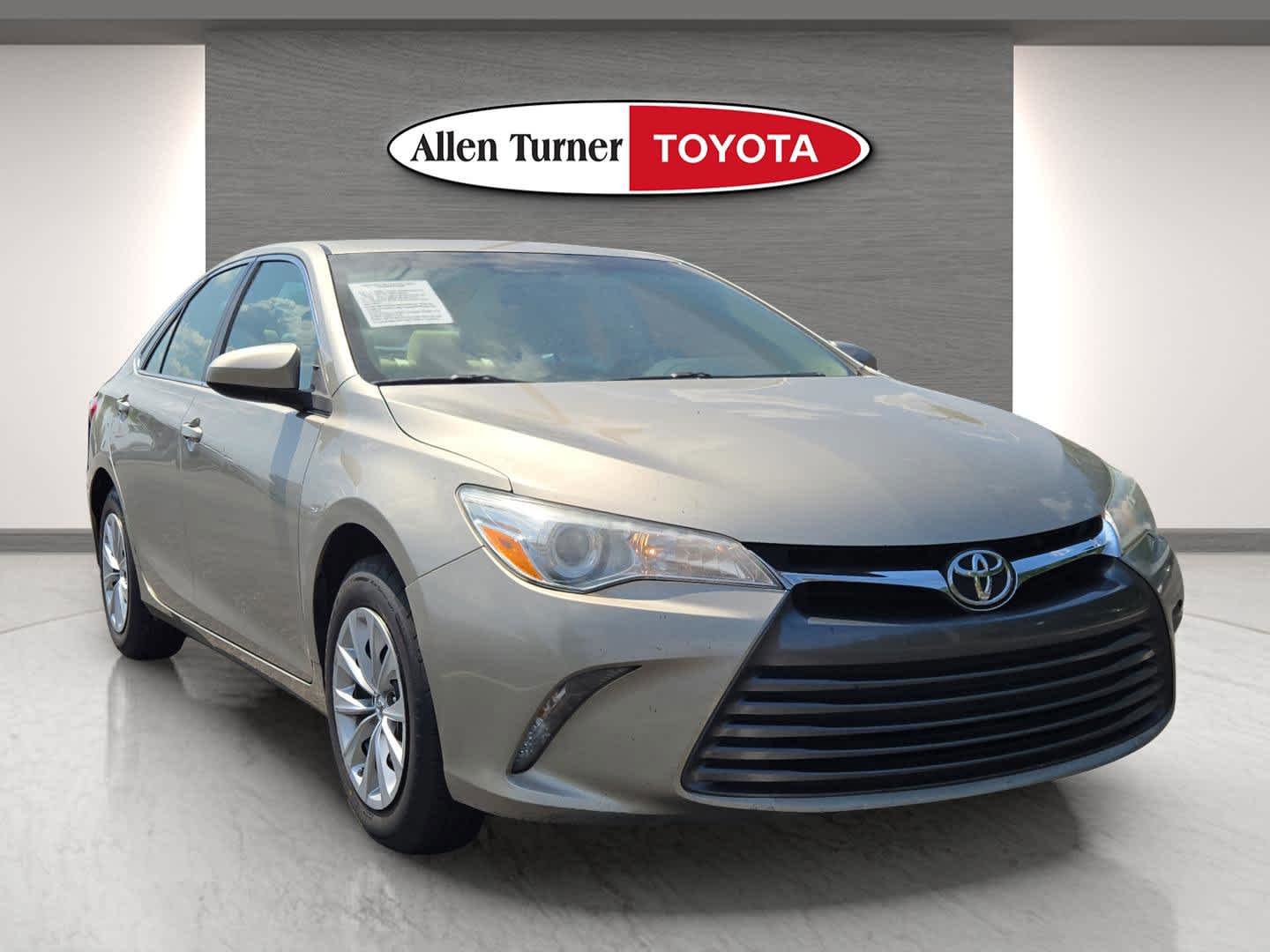 Used 2016 Toyota Camry LE with VIN 4T1BF1FK2GU512573 for sale in Auburn, AL
