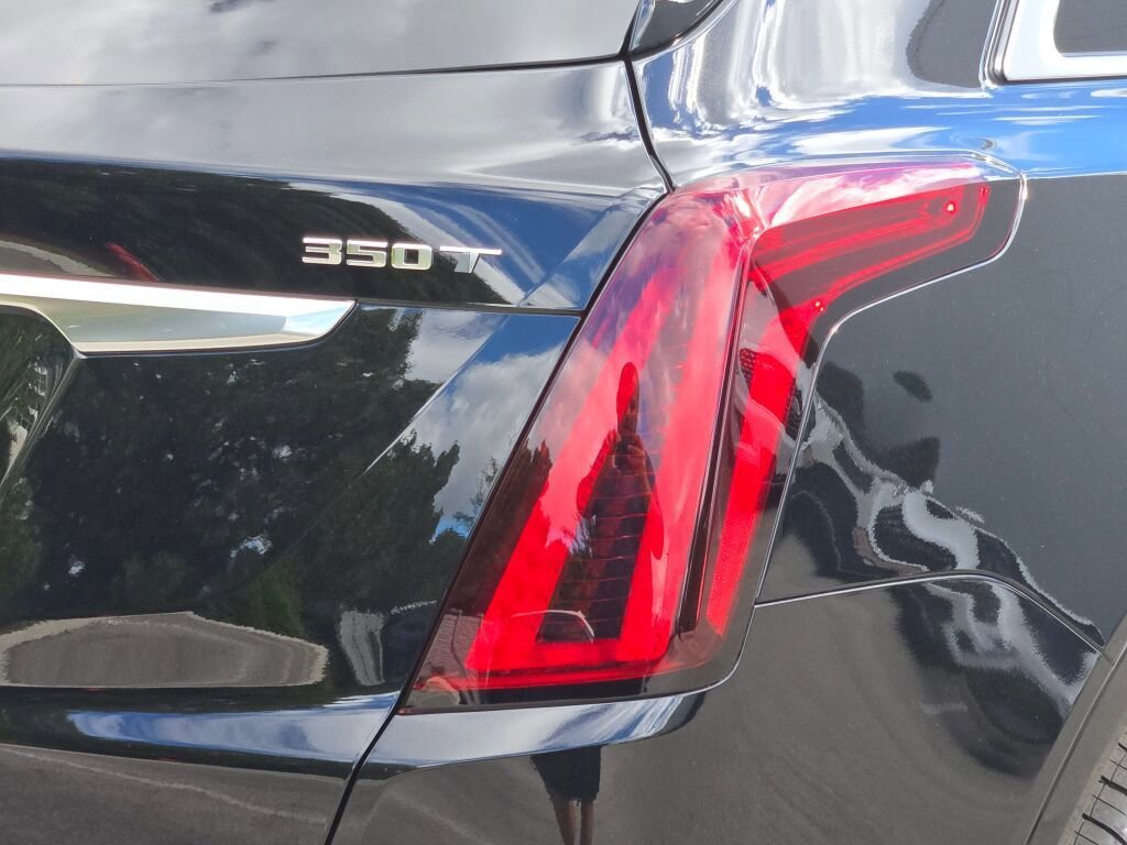 2025 Cadillac XT5 Luxury - Photo 11