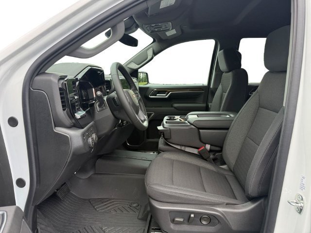 2026 Chevrolet Silverado 1500 LT - Photo 8