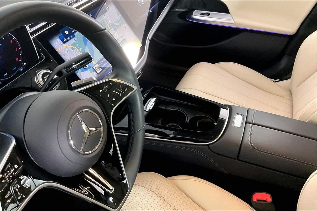 2026 Mercedes-Benz E-Class E350 - Photo 12