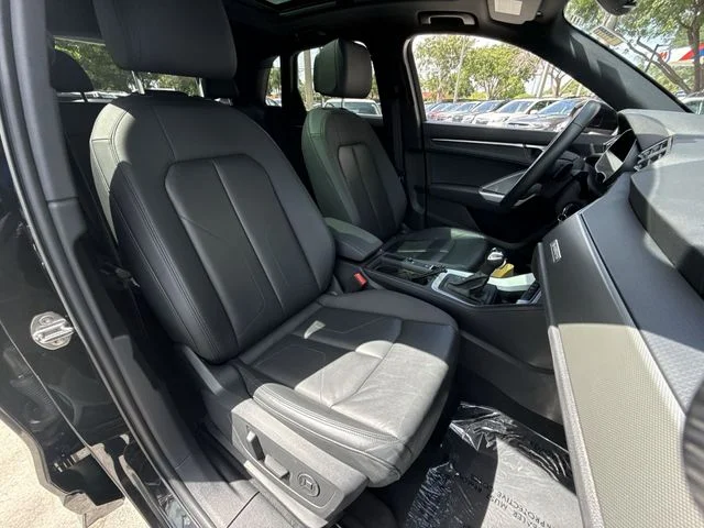 2025 Audi Q3 S Line Premium - Photo 26