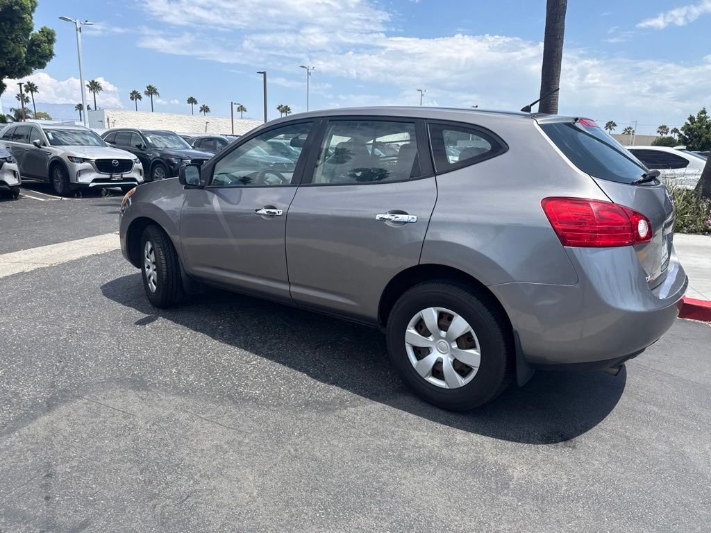 Used 2010 Black Nissan S image 13