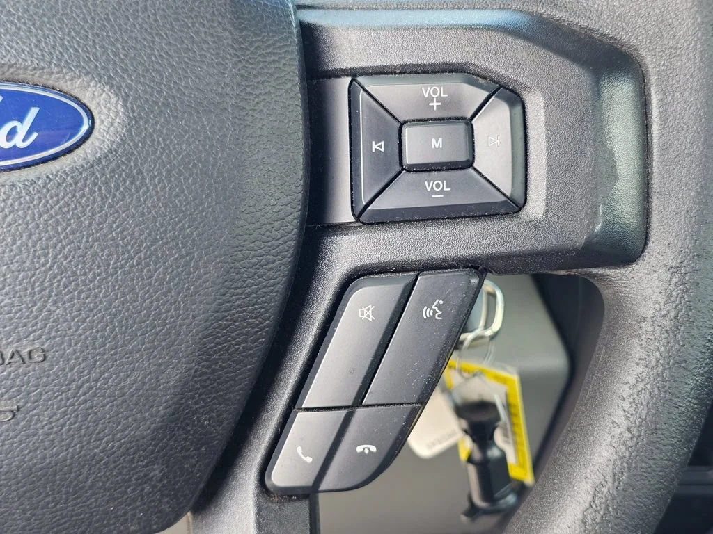 Used 2020 Oxford White Ford XL image 22
