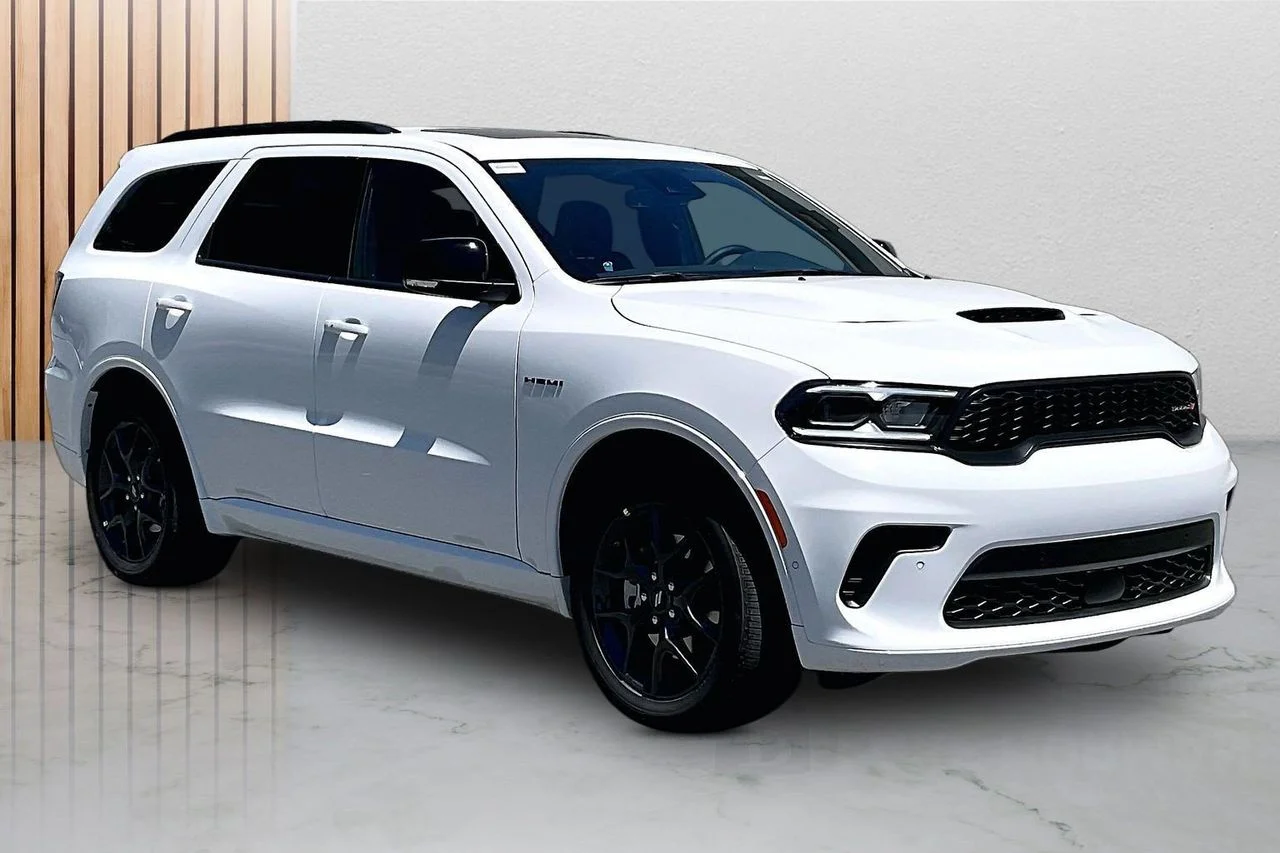 New 2026 White Knuckle Clear-Coat Exterior Paint Dodge  image 2