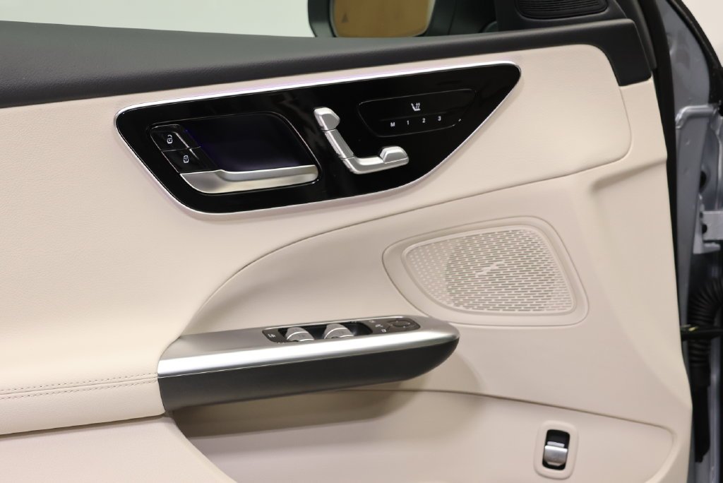 New 2027  Mercedes-Benz C 300 image 31