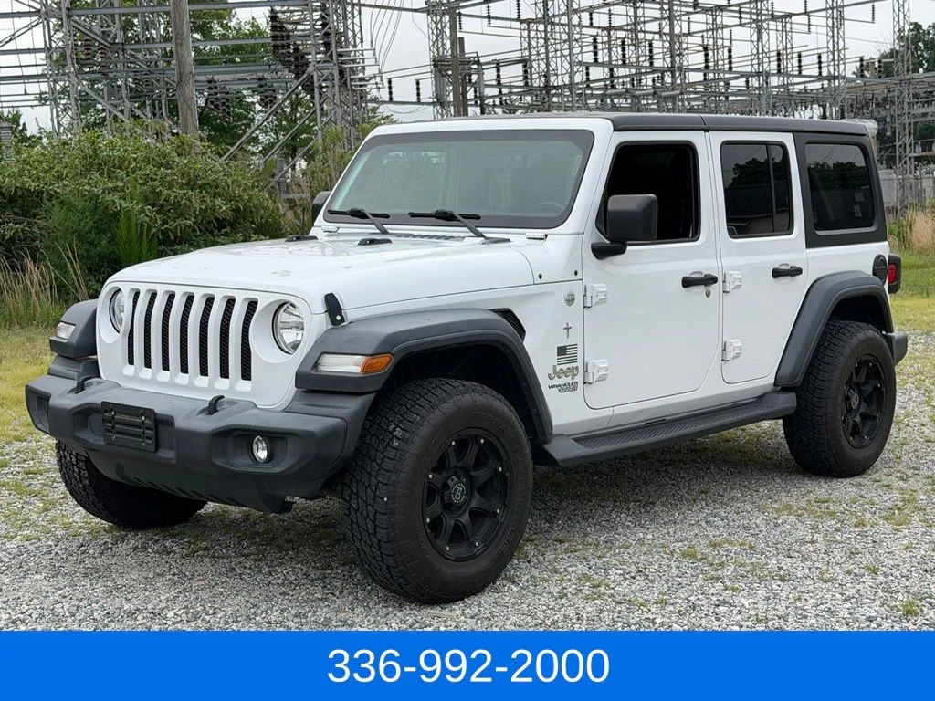 Used 2020 White Jeep Unlimited Sport S image 10