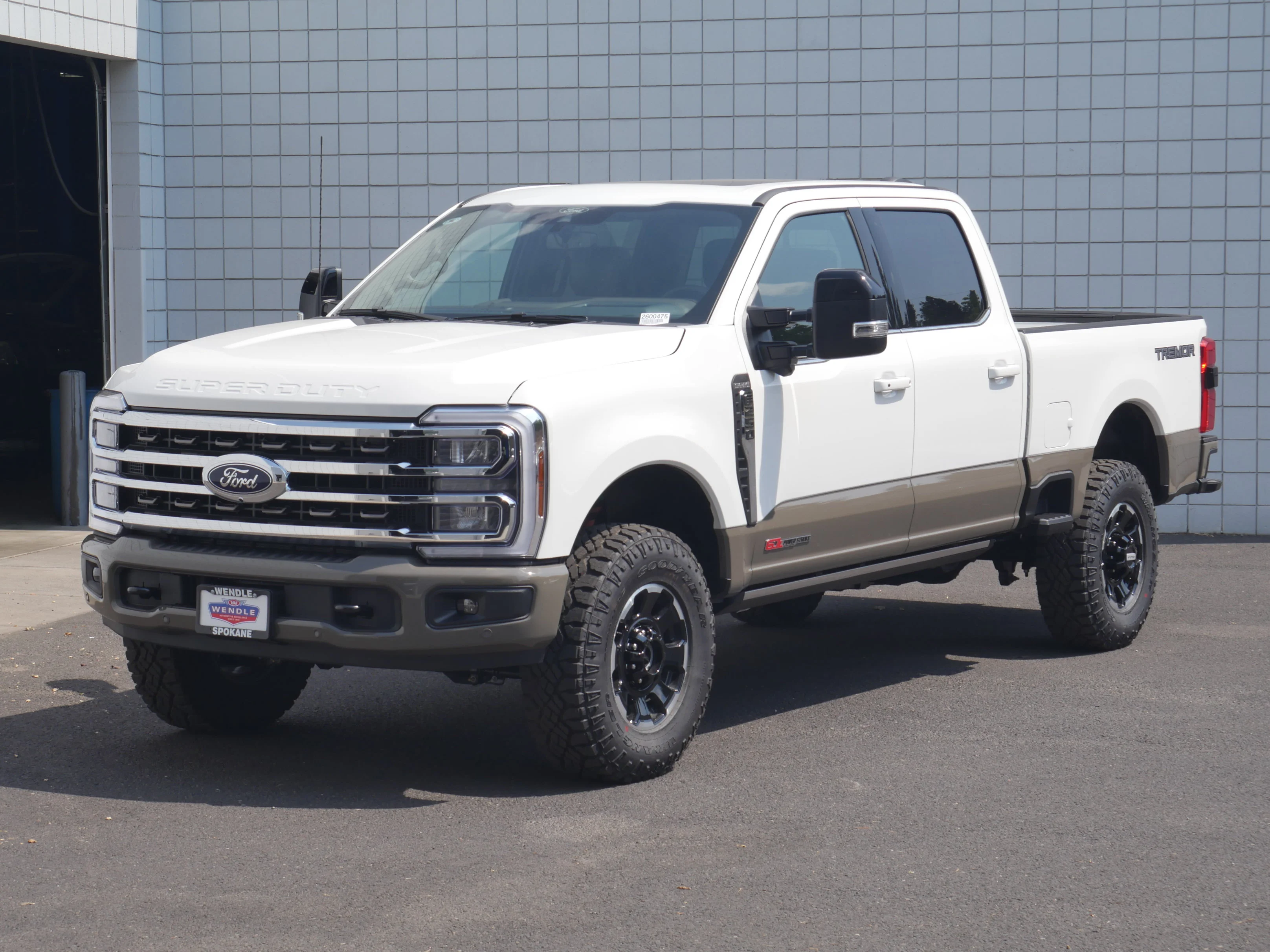 New 2026 STAR WHITE Ford King Ranch image 2