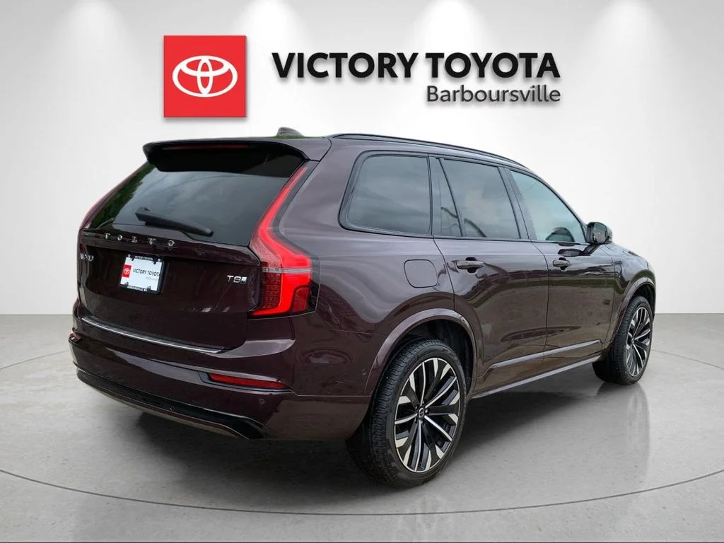 Used 2026 Red Volvo T8 Ultra image 7