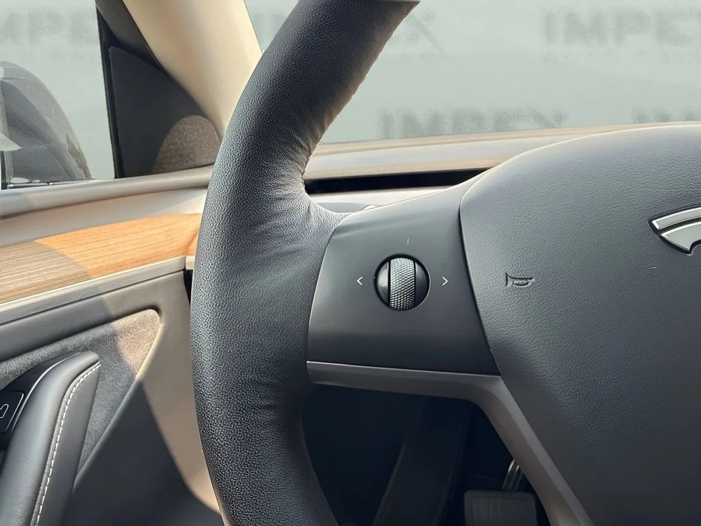 Used 2024  Tesla Long Range image 15