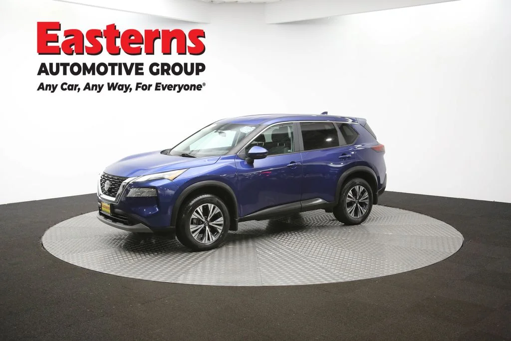 Used 2022 Blue Nissan SV image 55
