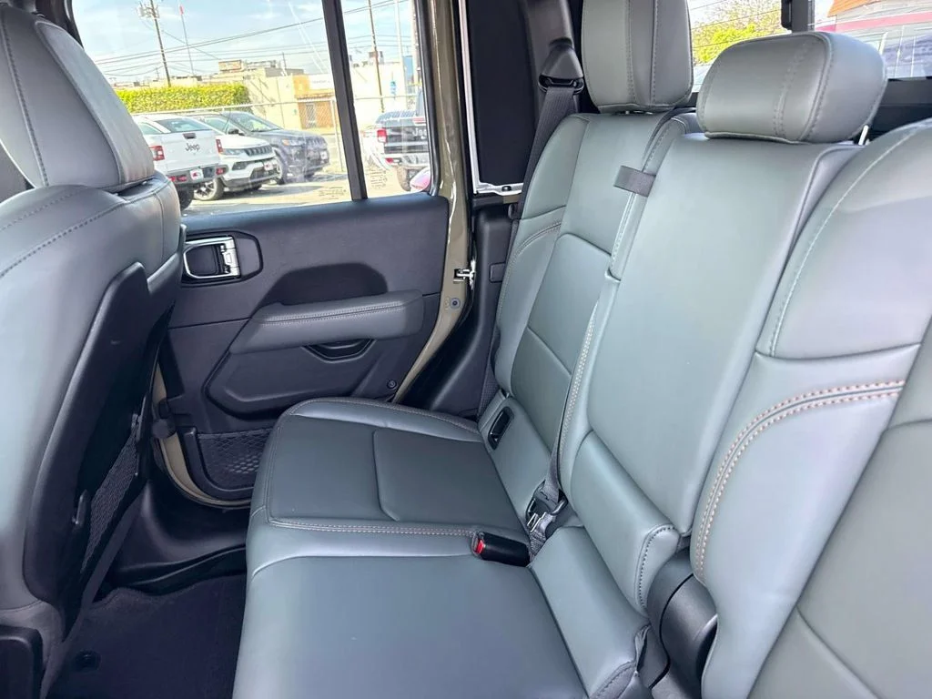 New 2026 41 Exterior Paint Jeep Mojave X image 10