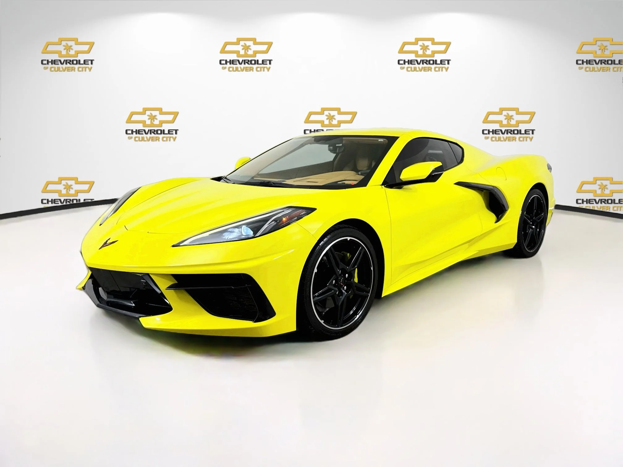 Used 2023 ACCELERATE YELLOW METALLIC Chevrolet 3LT image 3