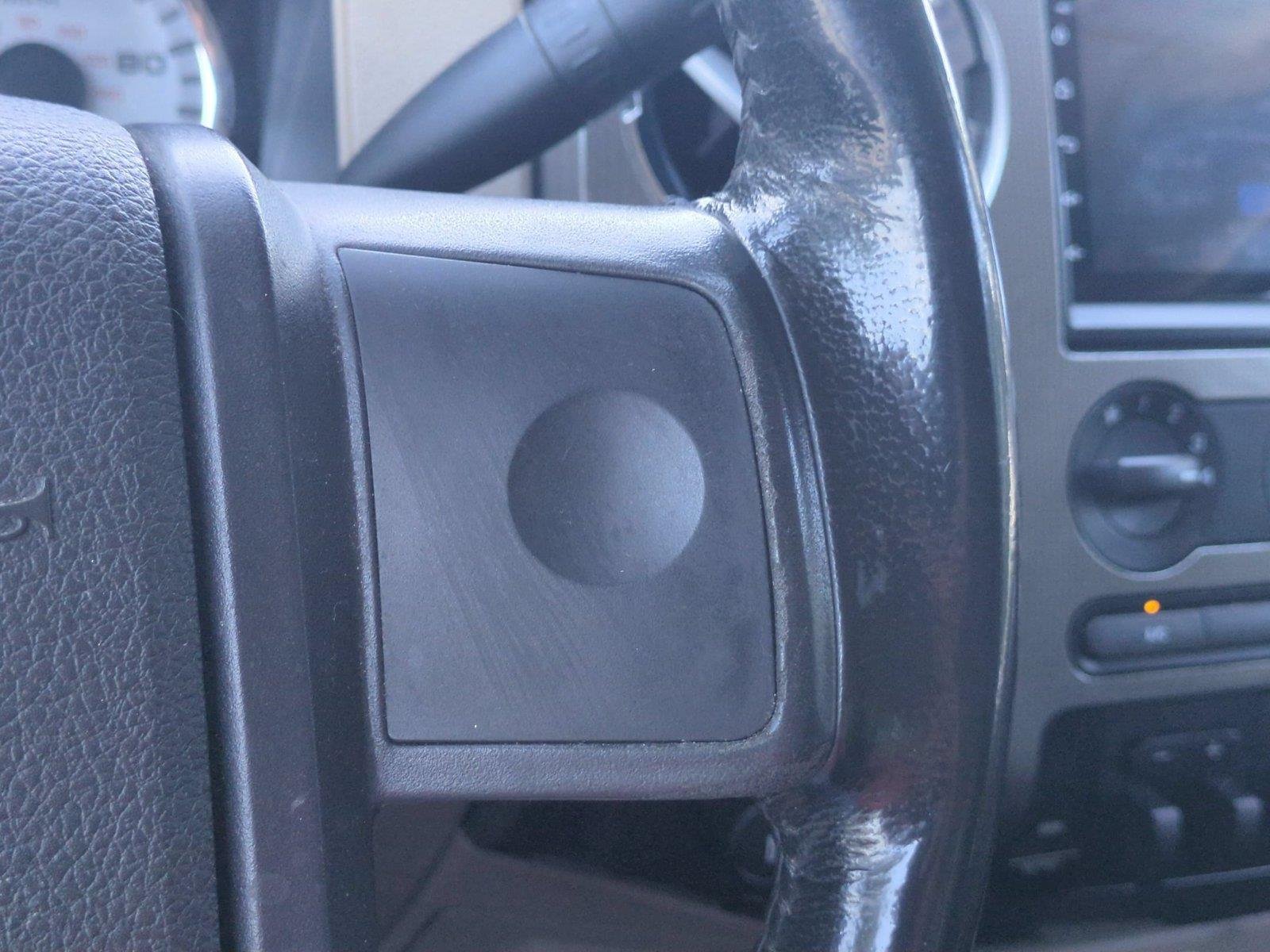 Used 2008 Silver Clearcoat Metallic Ford FX4 image 21