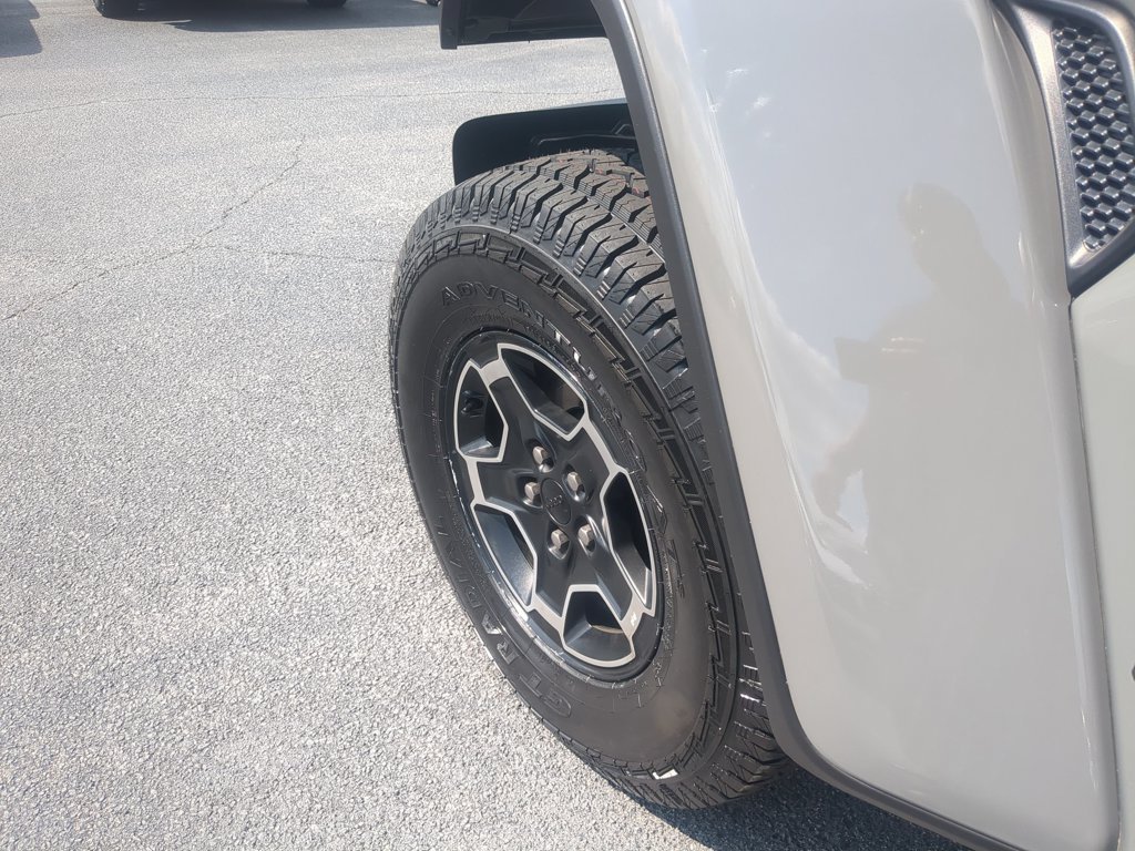 Used 2021 Sting-Gray Clearcoat Jeep Mojave image 9