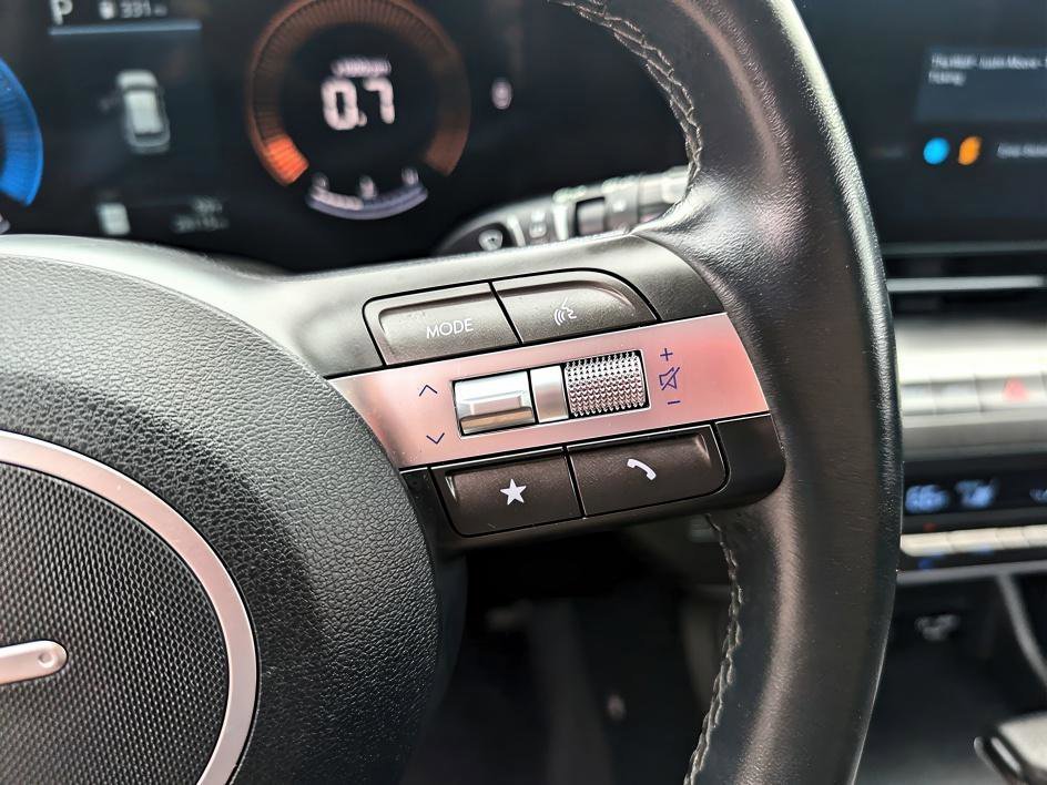 Used 2025 Cyber Gray Metallic Hyundai SEL image 14