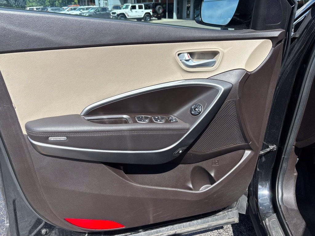 Used 2017 Black Hyundai 2.0T image 20