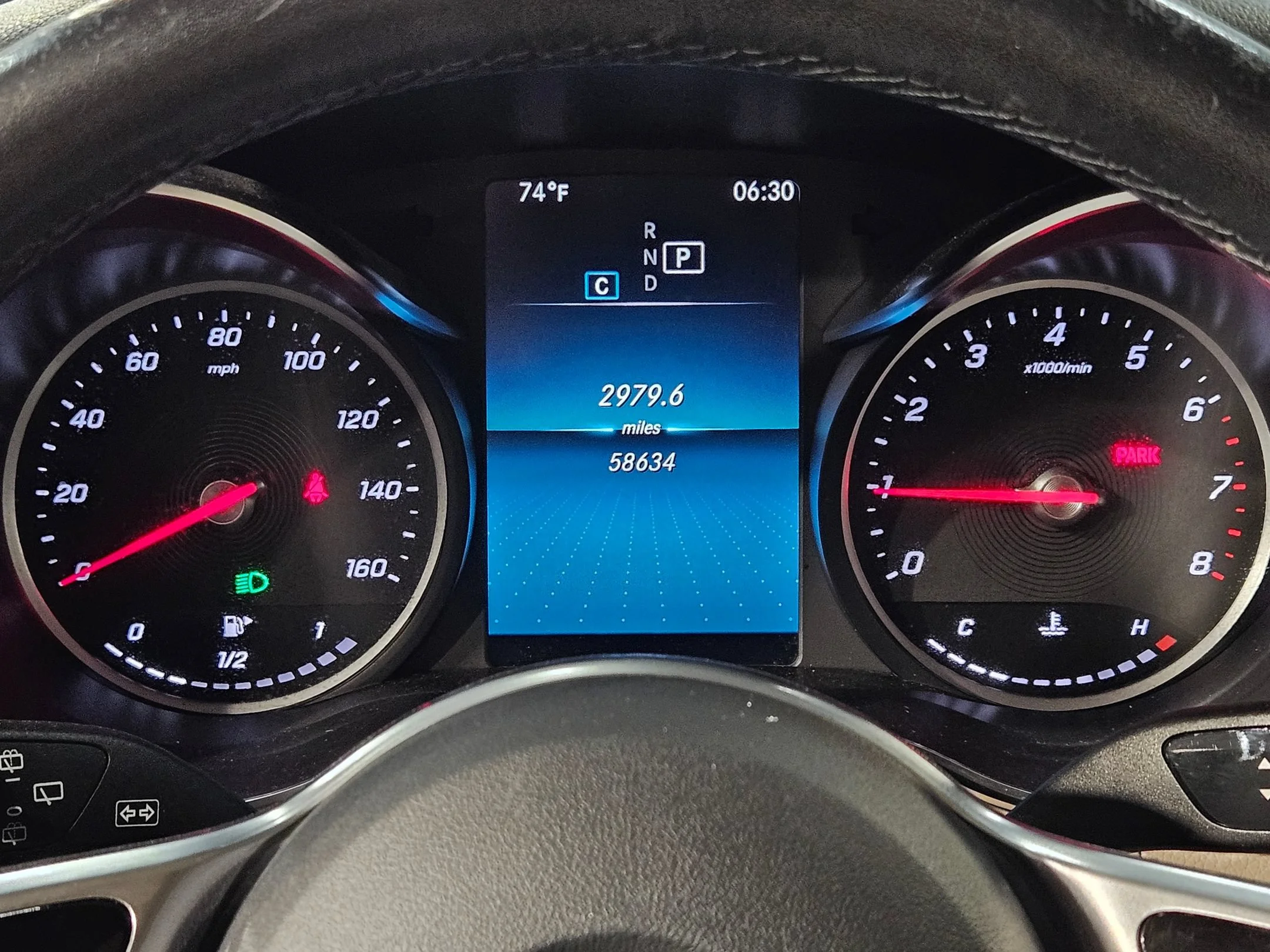 Used 2021 Polar White Mercedes-Benz GLC 300 image 15