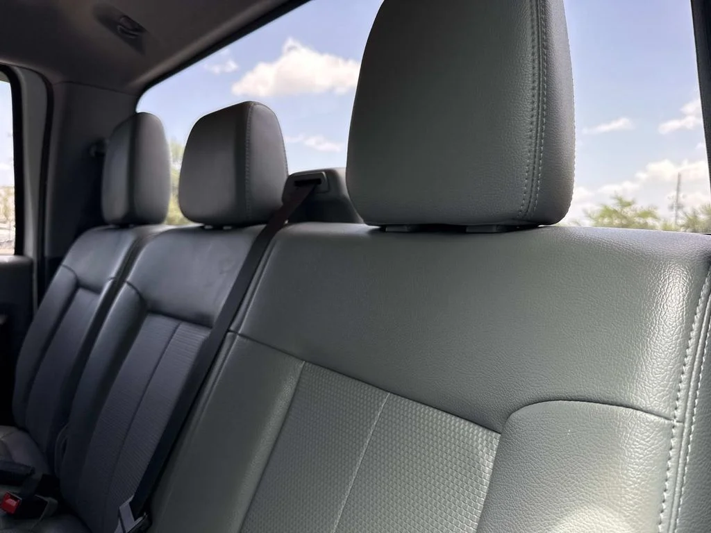 Used 2016 White Ford XL image 18
