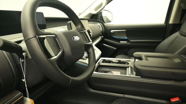 New 2027 Dark Matter Gray Metallic Ford MAX Platinum image 20