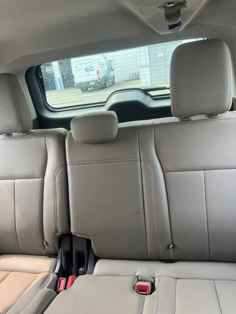 Used 2019 Magnetic Metallic Ford XLT image 14