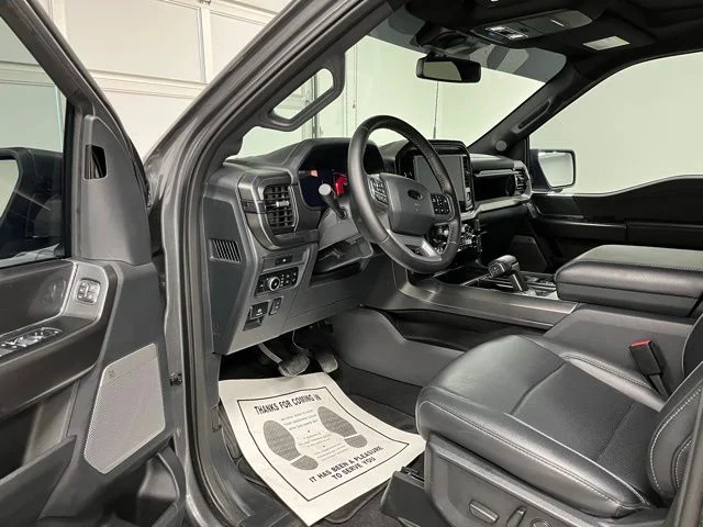 Used 2025 Gray Ford Lariat image 20