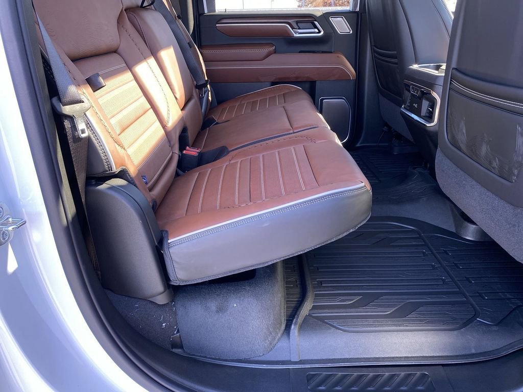 2026 GMC Sierra 3500HD Denali Ultimate - Photo 43