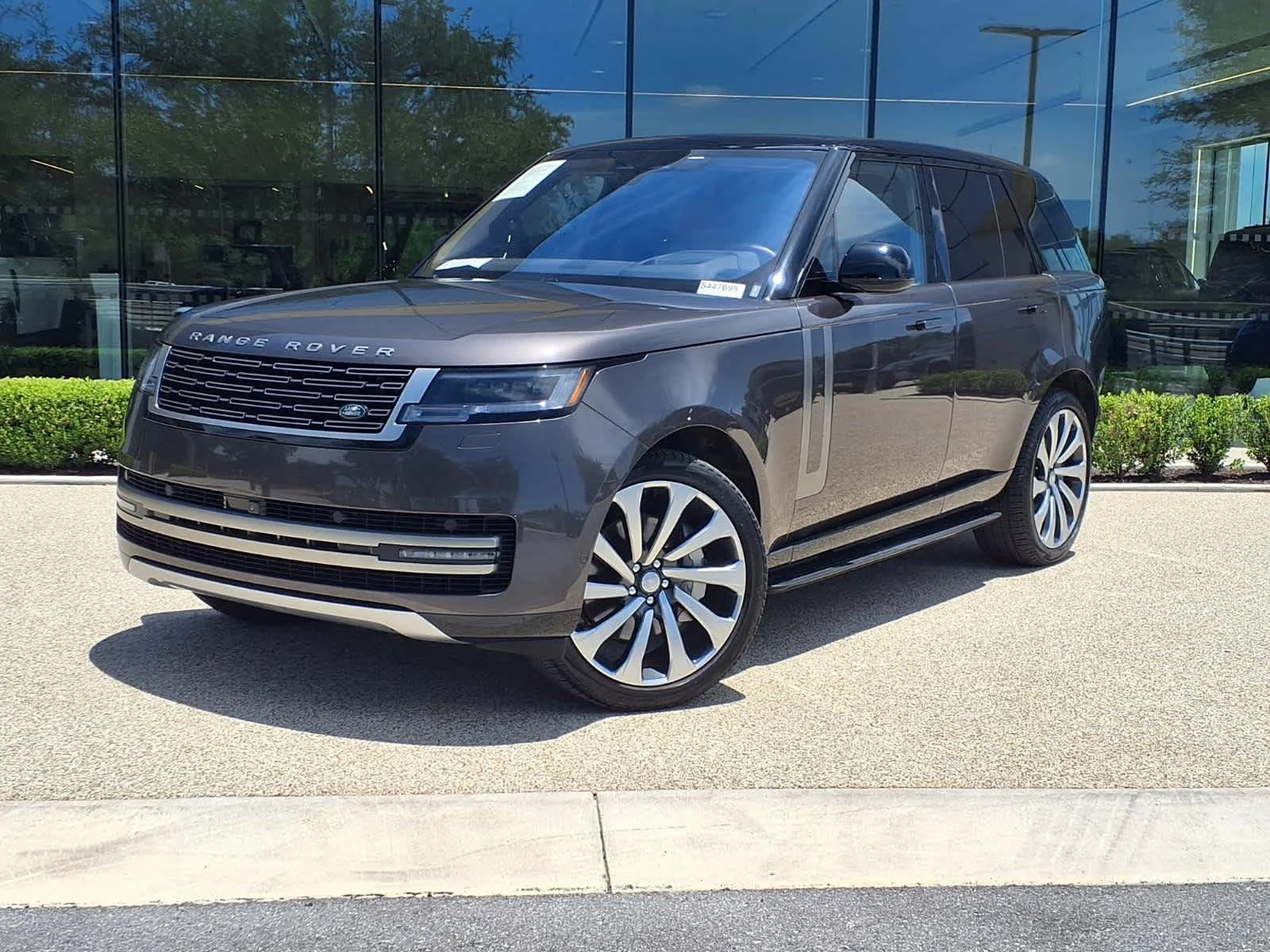 2023 Land Rover Range Rover 4.4 SE SWB's photo