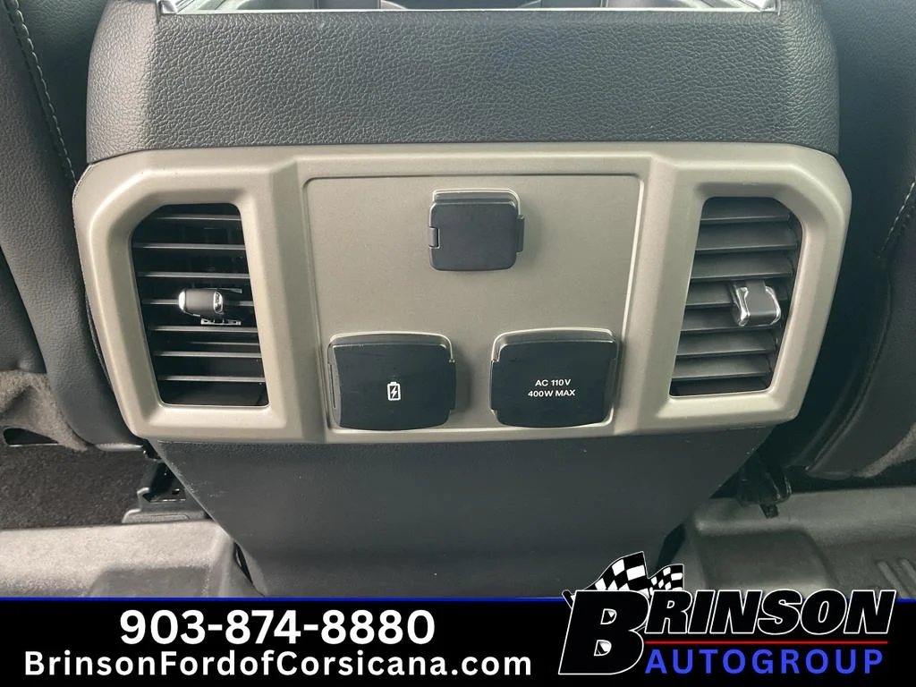 Used 2019 OXFORD WHITE Ford LARIAT image 17