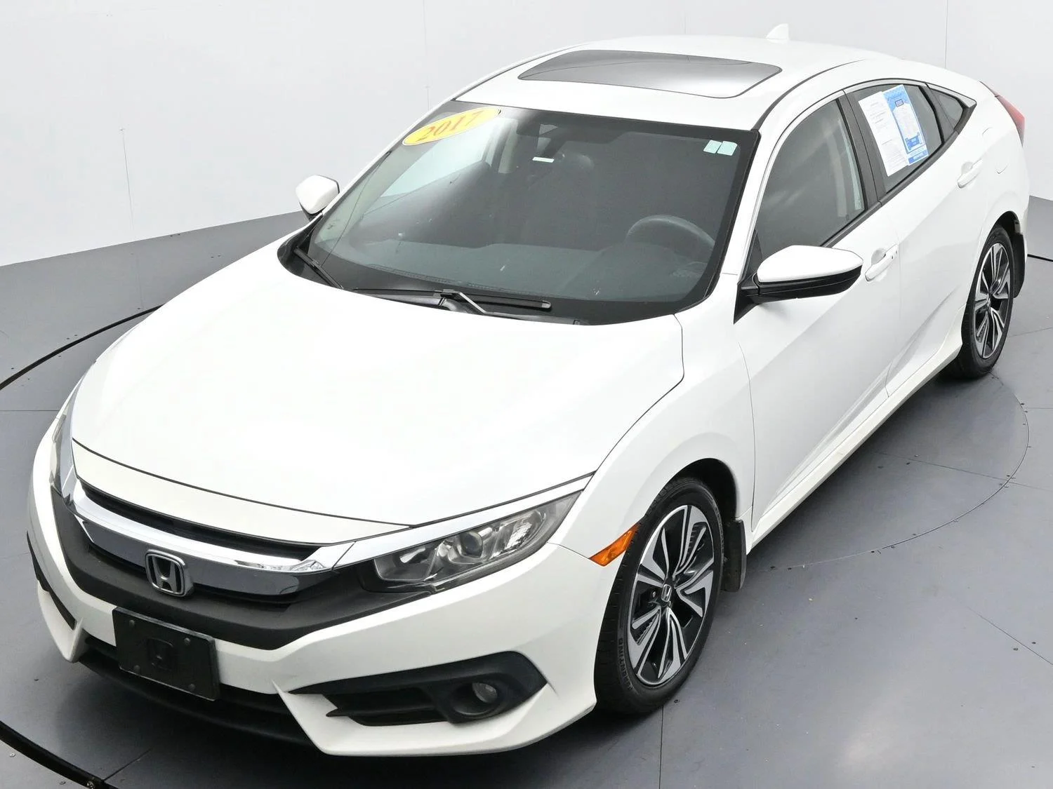 Used 2017 White Orchid Pearl Honda EX-T image 35
