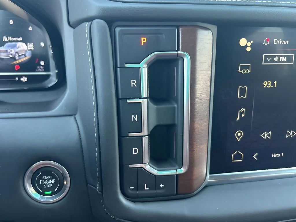 Used 2023 Onyx Black GMC Denali Ultimate image 19