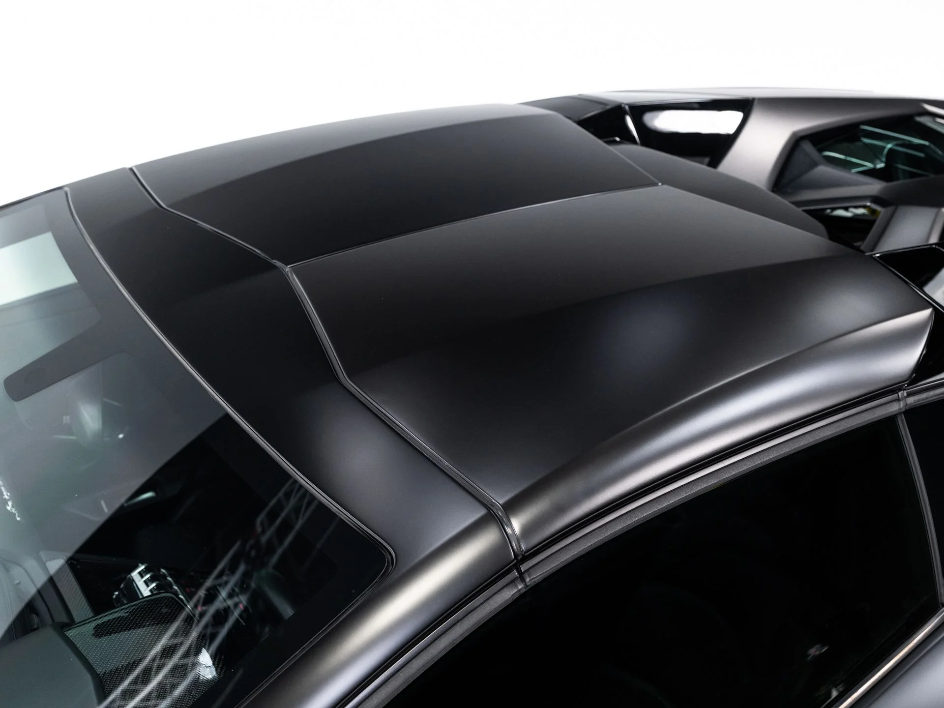 Used 2014  Lamborghini Roadster image 113