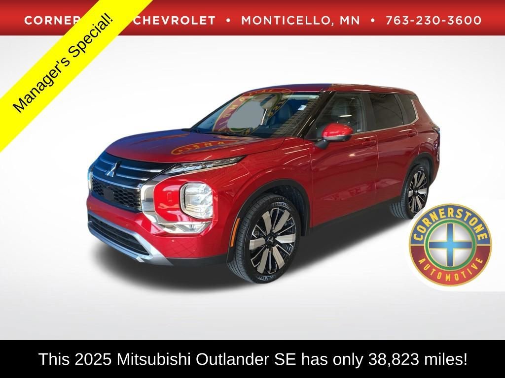 2025 Mitsubishi Outlander SE S-AWC's photo