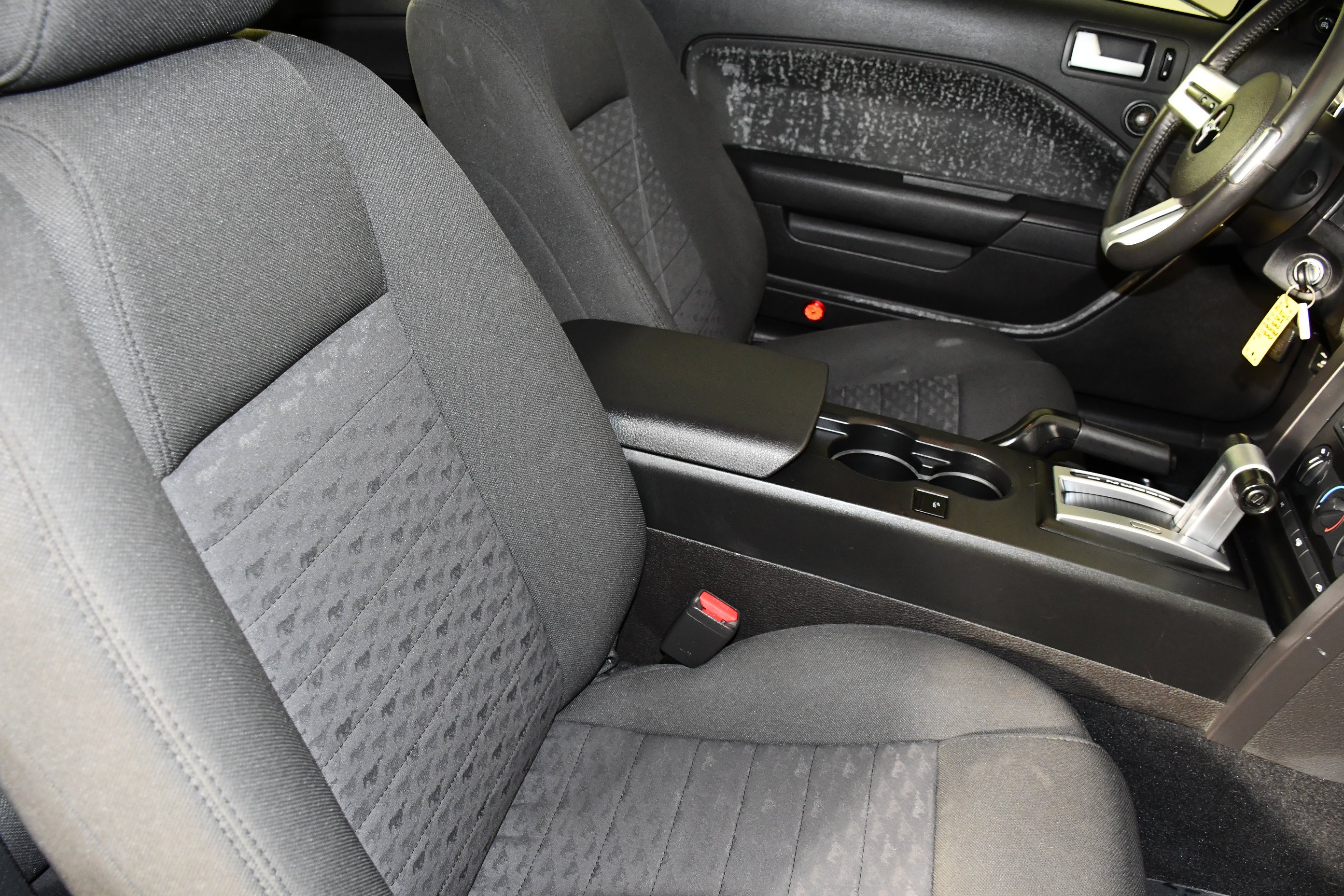 Used 2008 Black Ford GT Deluxe image 37