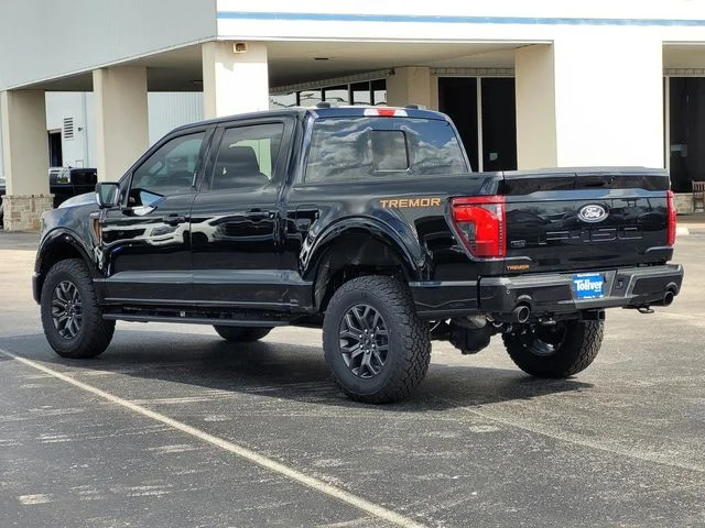 New 2026 Agate Black Metallic Ford Tremor® image 4