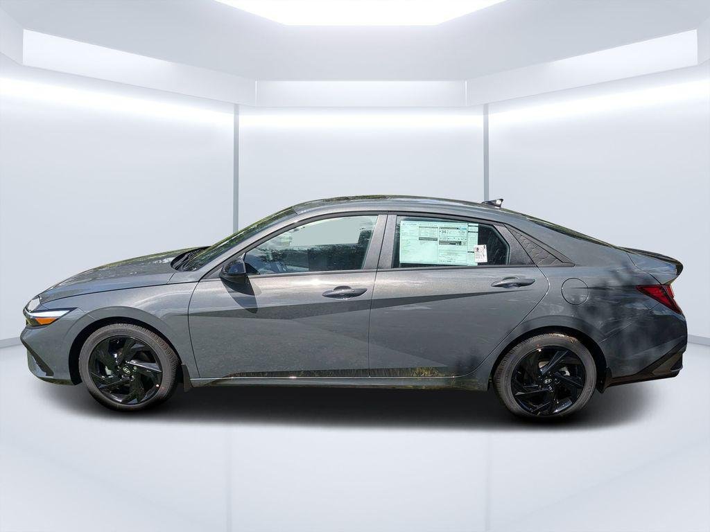 New 2026 Gray Hyundai SEL Sport image 6