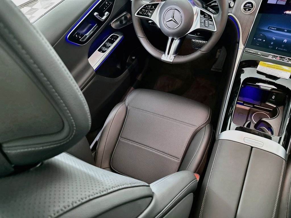 New 2027 Black Mercedes-Benz GLC 300 image 22